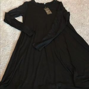 Black jersey tunic